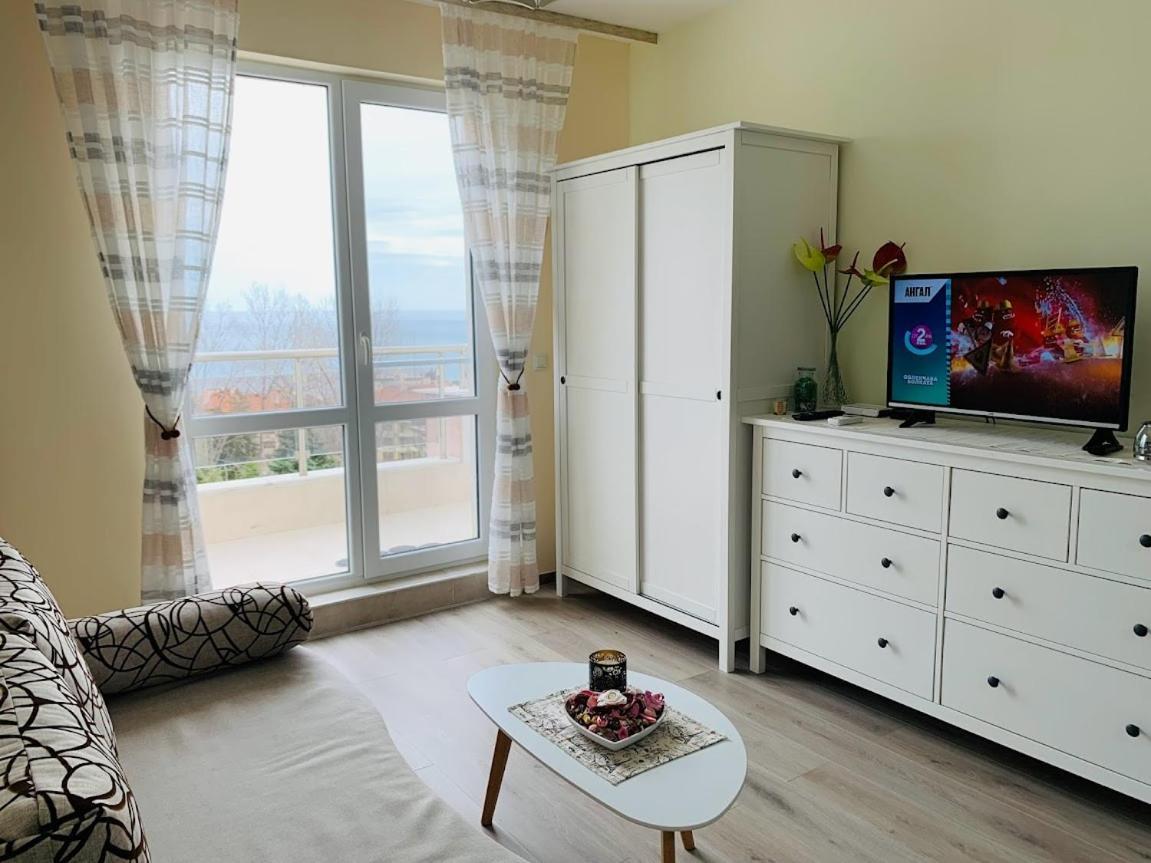 Appartement Kiwi Gardens à Byala  Extérieur photo